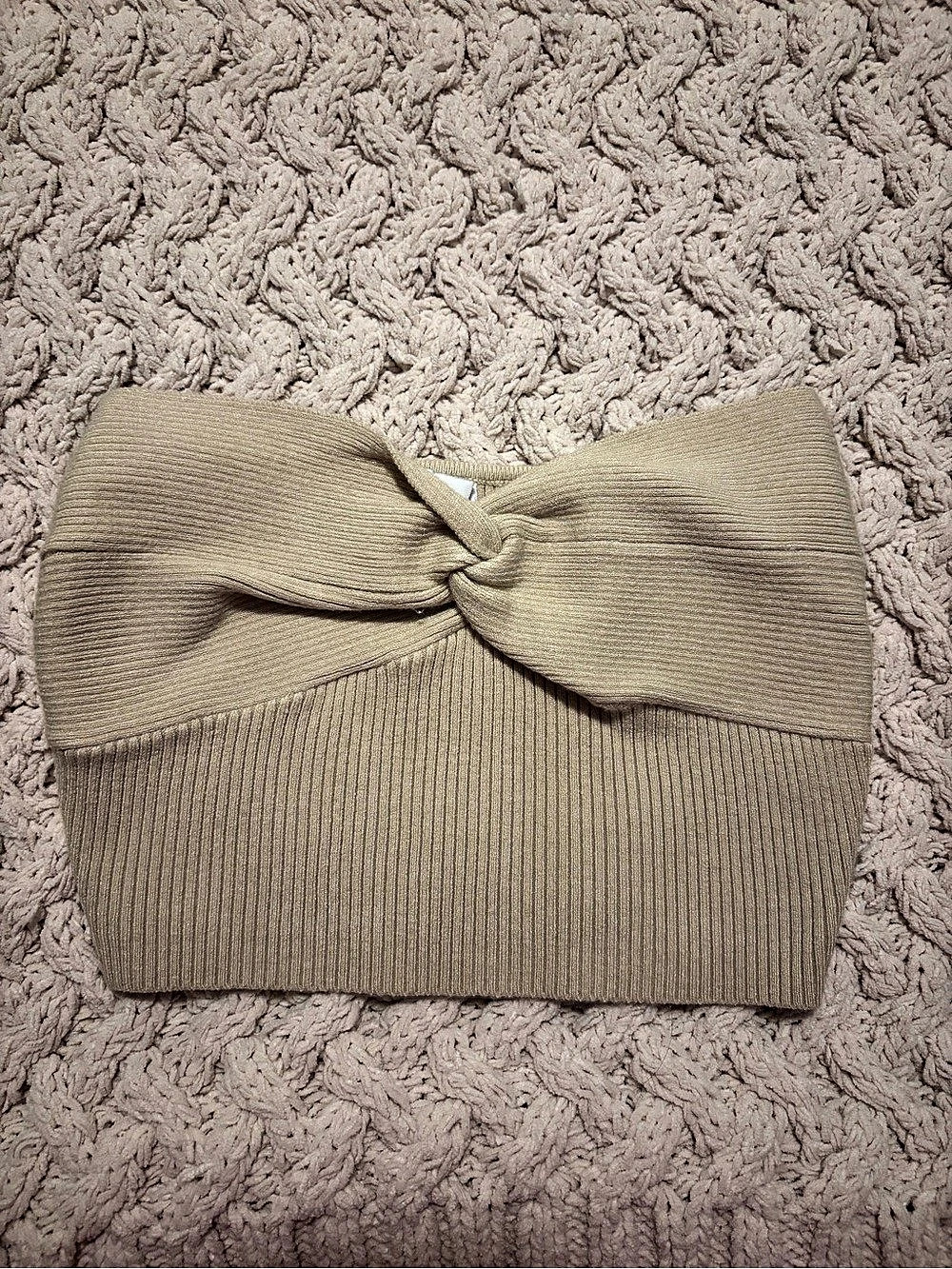 Princess Polly Ribbed Bow Crop Top in Beige XS/S